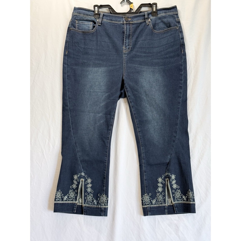 New Classic Stretch Denim Embroidered Crop Bootcut Jean DG2 By Diane Gilman S18W